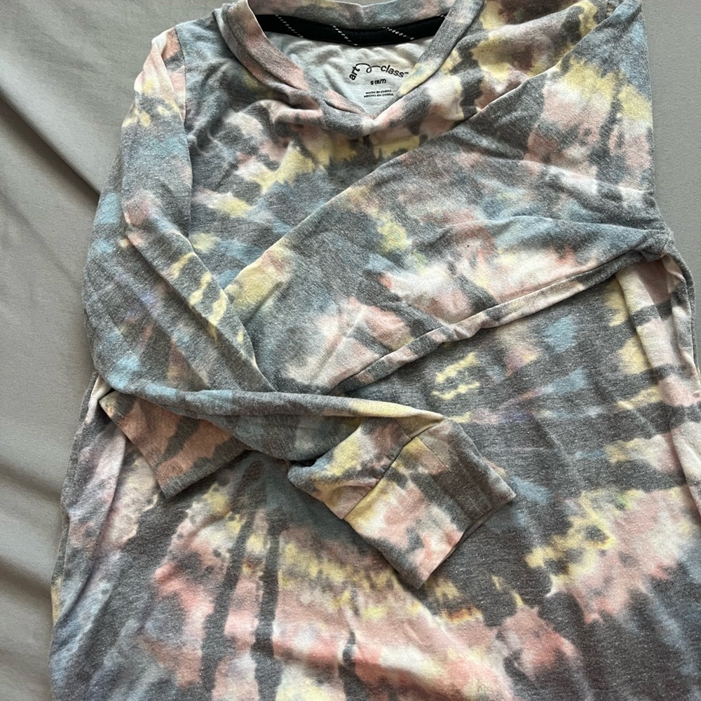 Tie-Dye Long Sleeve Shirt